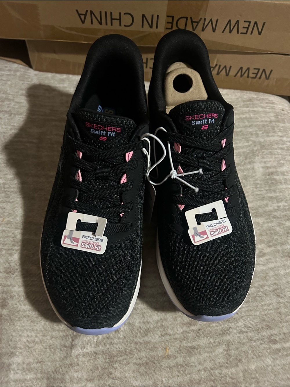 Skechers Swift Fit Kids Black & Pink Knit Sneakers